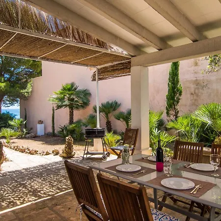 Flaquer Holiday home *